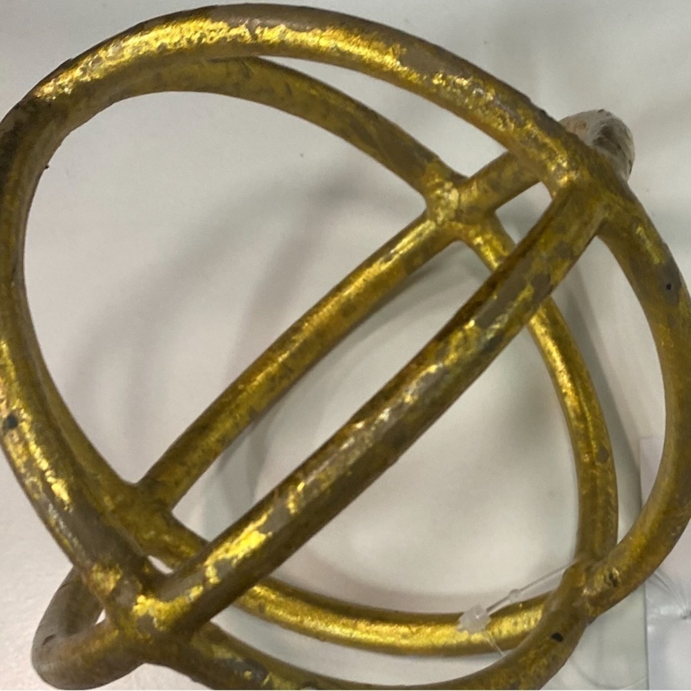 Distressed Orb Decor - Picture 6 of 6